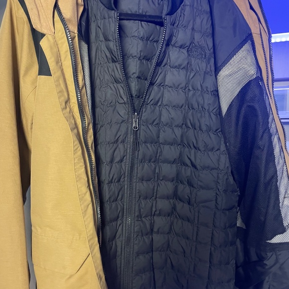 The North Face Alligare Triclimate Jacket - Picture 3 of 5
